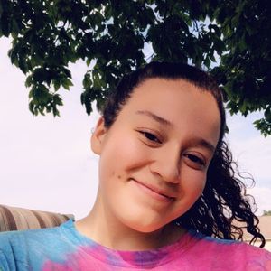 Meet your Posher, Elena